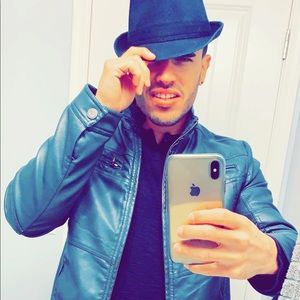 Meet your Posher, Jerome